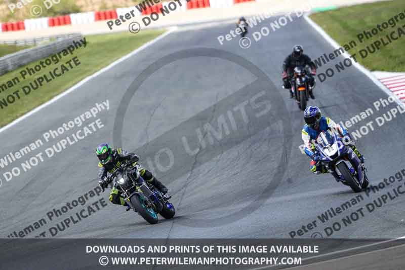 cadwell no limits trackday;cadwell park;cadwell park photographs;cadwell trackday photographs;enduro digital images;event digital images;eventdigitalimages;navarra;no limits trackdays;peter wileman photography;racing digital images;trackday digital images;trackday photos